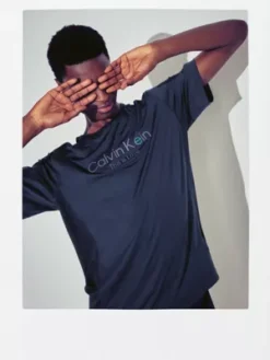 Calvin Klein T-shirt De Sport - Pride 14 Calvin Klein T-shirt De Sport - Pride -Calvin Klein Soldes 00GMS3K117 BAE alternate4