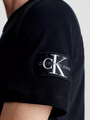 Calvin Klein T-shirt Avec Insigne Monogramme 6 Calvin Klein T-shirt Avec Insigne Monogramme – Image 4