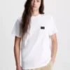 Calvin Klein T-shirt En Coton Recyclé Avec Insigne -Calvin Klein Soldes J30J322468 YAF main