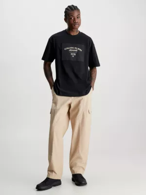 Calvin Klein T-shirt Relaxed Avec écusson Avec Logo 6 Calvin Klein T-shirt Relaxed Avec écusson Avec Logo – Image 4