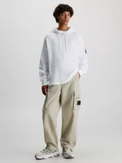 Calvin Klein Sweat-shirt à Capuche En Coton Gaufré Avec Insigne 12 Calvin Klein Sweat-shirt à Capuche En Coton Gaufré Avec Insigne -Calvin Klein Soldes J30J324338 YAF alternate4