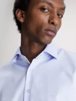 Calvin Klein Chemise De Soirée Ajustée En Sergé -Calvin Klein Soldes K10K108427 0GY alternate2