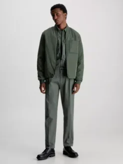 Calvin Klein Pantalon Plissé Et Fuselé En Sergé 10 Calvin Klein Pantalon Plissé Et Fuselé En Sergé -Calvin Klein Soldes K10K111490 LLP alternate3