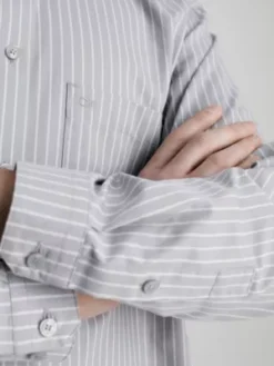 Calvin Klein Chemise Rayée Oversize En Sergé 9 Calvin Klein Chemise Rayée Oversize En Sergé -Calvin Klein Soldes K10K111586 PRZ alternate2